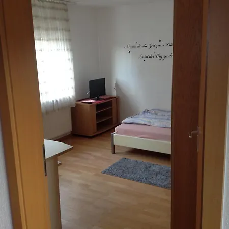 Ruhige In Schnaitheim Bei Apartamento *